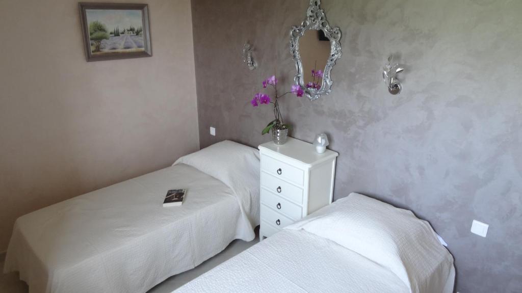 Hotel L'Aleandra à Castellar Chambre photo